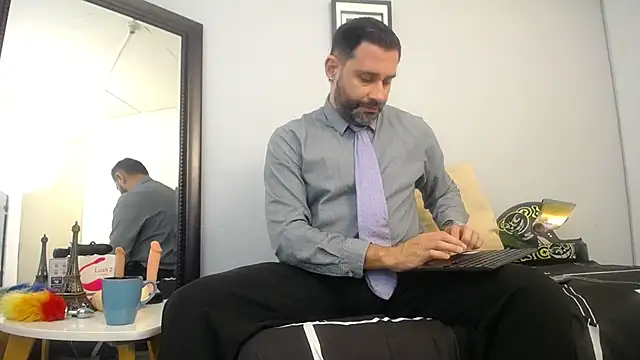 jonasbeards online show from November 4, 2025, 3:05 pm