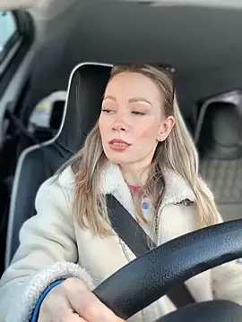 LavenderHot online show from March 22, 2025, 1:32 am