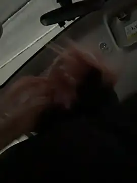 Snapshot of LavenderHot chatting on February 8, 2026, 2:42 am LavenderHot online show from February 8, 2026, 2:42 am