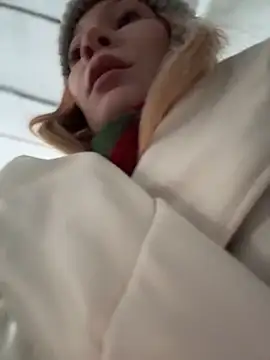 LavenderHot online show from March 7, 2026, 1:23 am