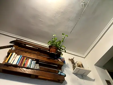 EnricoGio online show from September 28, 2025, 6:04 pm