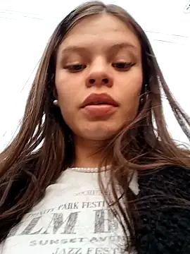 Violeta 12- online show from March 20, 2025, 5:25 pm