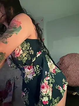 CieloTaylor online show from March 18, 2025, 1:55 pm