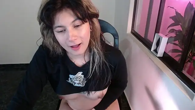 mailer parsonss online show from March 3, 2025, 6:13 pm