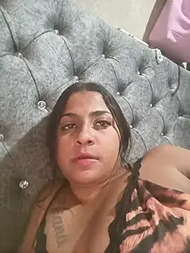 Snapshot of Giselabrunette25 chatting on May 30, 2026, 8:42 am Giselabrunette25 online show from May 30, 2026, 8:42 am