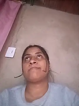 Snapshot of Giselabrunette25 chatting on February 11, 2026, 10:20 pm Giselabrunette25 online show from February 11, 2026, 10:20 pm