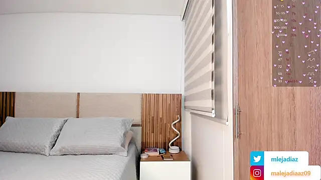 Snapshot of MalejaDiaz_ chatting on September 27, 2025, 5:41 pm MalejaDiaz online show from September 27, 2025, 5:41 pm