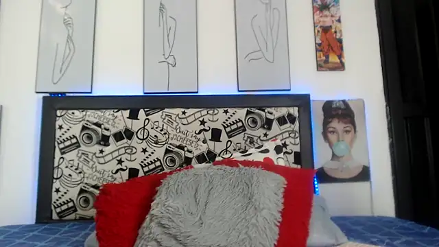 Rihana14 online show from June 2, 2026, 8:42 pm