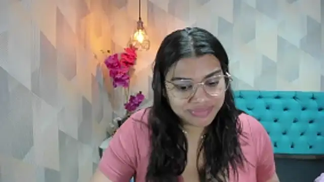 LindaBreeS online show from March 15, 2026, 2:35 pm