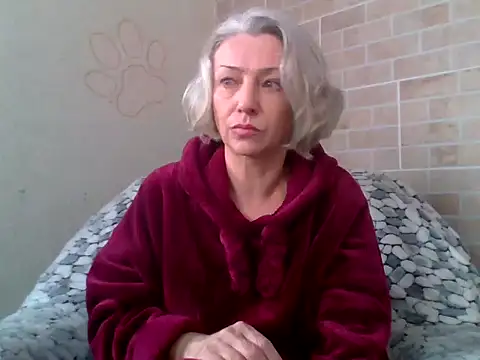 Lorie Carrie online show from January 14, 2026, 10:19 am