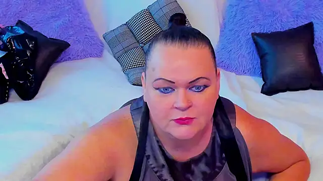 MilanaBiegert online show from September 22, 2025, 7:36 am