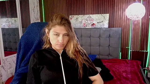 elena detroya online show from February 26, 2026, 12:27 pm