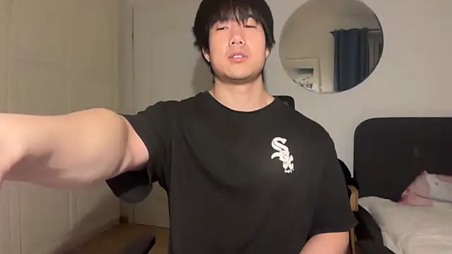 jungcock3210 online show from December 18, 2025, 5:23 am