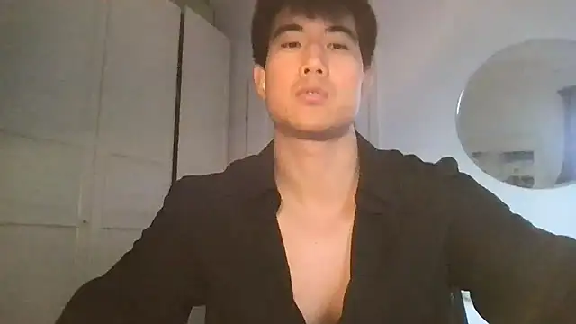 jungcock3210 online show from October 16, 2025, 10:56 am