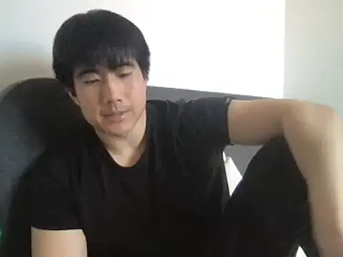 jungcock3210 online show from February 18, 2025, 2:06 pm