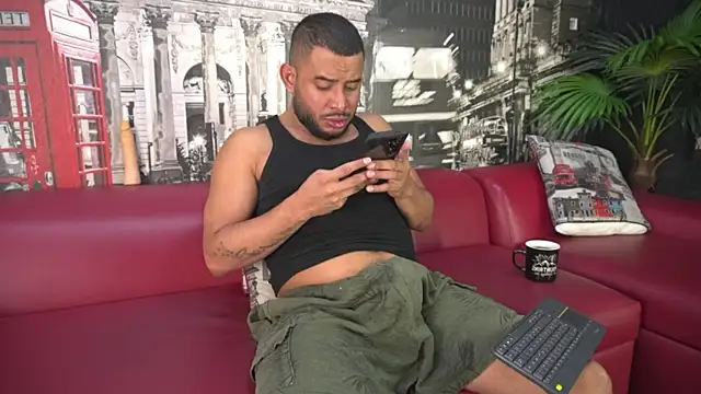 THIAGOXBIG online show from September 15, 2025, 9:26 pm