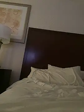 lolabun247 online show from February 23, 2025, 9:16 pm