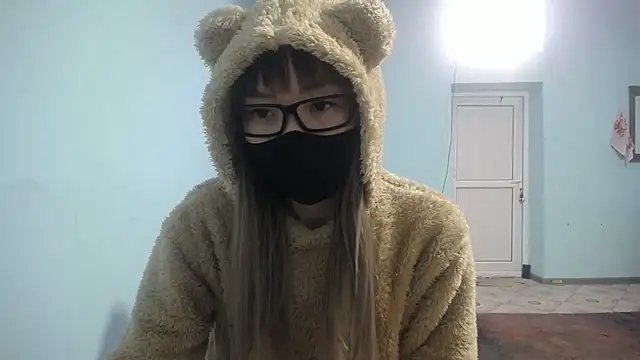 elllaaxx online show from March 17, 2025, 4:08 am