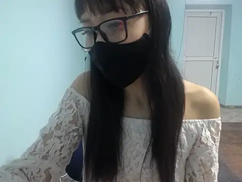 elllaaxx online show from February 9, 2026, 3:37 am