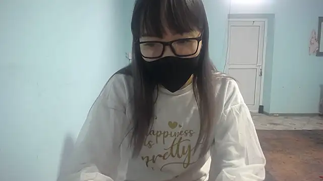 elllaaxx online show from September 17, 2025, 3:52 am