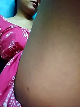 sexyindi couple online show from September 27, 2025, 2:12 pm