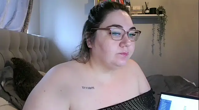 TheMillieMaeX online show from December 9, 2024, 11:36 am