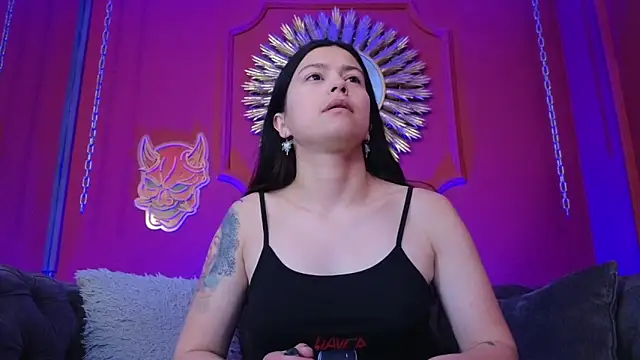 Snapshot of Julieta_Russell chatting on February 5, 2026, 12:01 pm Julieta Russell online show from February 5, 2026, 12:01 pm