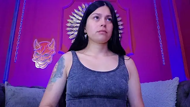 Snapshot of Julieta_Russell chatting on March 16, 2026, 12:20 pm Julieta Russell online show from March 16, 2026, 12:20 pm