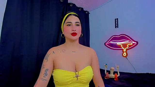 Snapshot of sunshine_uwu22 chatting on June 25, 2026, 6:35 pm sunshine uwu22 online show from June 25, 2026, 6:35 pm