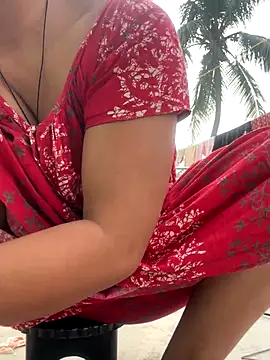 Snapshot of Ishikarana chatting on November 5, 2025, 1:52 am Ishikarana online show from November 5, 2025, 1:52 am