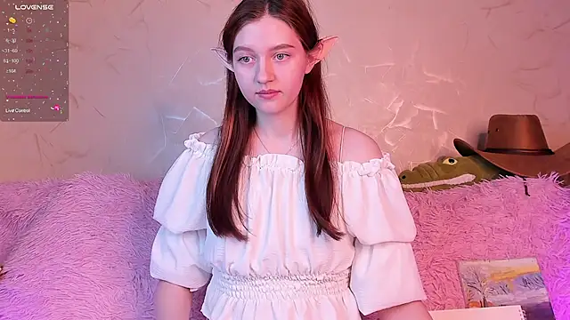 Snapshot of Ksuhesa chatting on February 22, 2025, 1:24 pm Ksuhesa online show from February 22, 2025, 1:24 pm