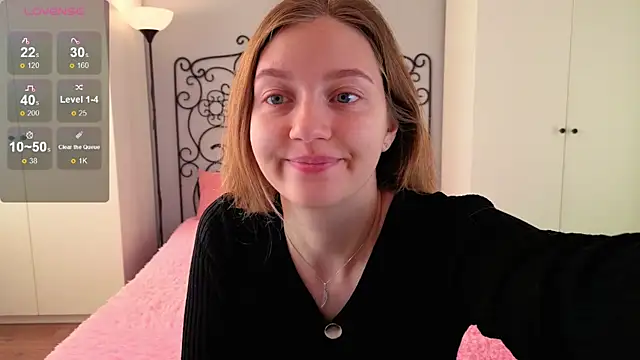 Snapshot of Ksuhesa chatting on October 17, 2025, 2:04 am Ksuhesa online show from October 17, 2025, 2:04 am