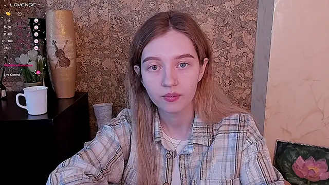 Ksuhesa online show from March 22, 2025, 10:28 am