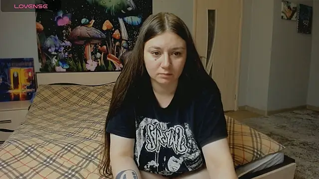 AlisaBacker online show from September 18, 2025, 5:38 pm