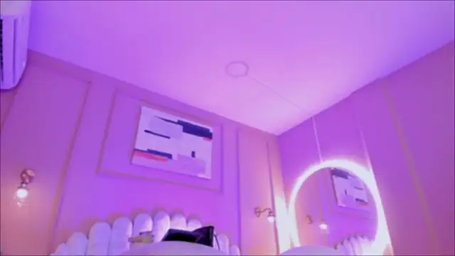 lia ass  online show from November 22, 2025, 10:47 am