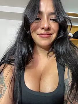 foxxy nasty online show from October 15, 2025, 5:21 pm