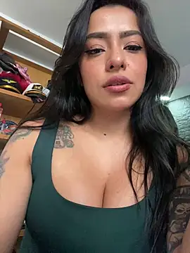 foxxy nasty online show from October 17, 2025, 4:53 pm