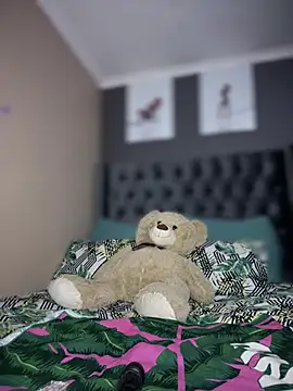 Candy-Heart online show from January 9, 2026, 2:13 pm