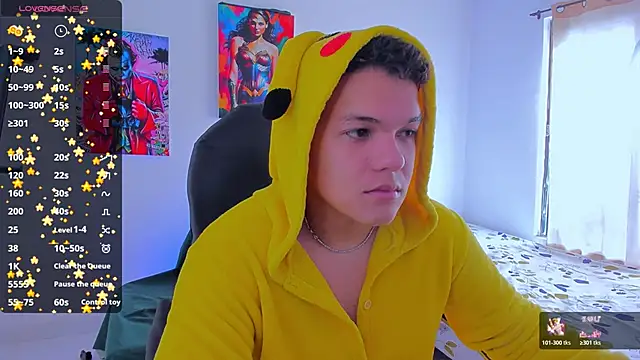 Snapshot of Dunkan_Kravitz chatting on October 22, 2025, 1:54 pm Dunkan Kravitz online show from October 22, 2025, 1:54 pm