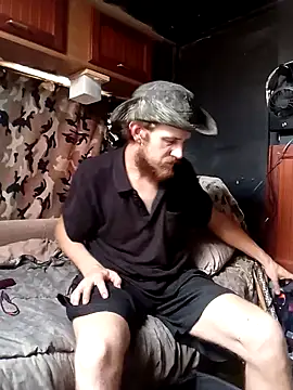 Snapshot of hothippie420 chatting on September 16, 2025, 6:42 pm hothippie420 online show from September 16, 2025, 6:42 pm