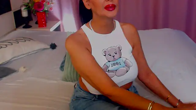 shannon4u online show from March 15, 2025, 11:06 pm