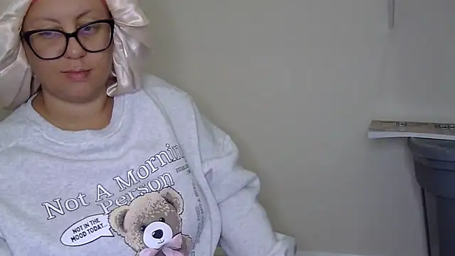 Paisleehaze online show from November 29, 2025, 7:25 pm