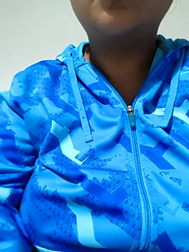 ArisaGonzalez online show from October 23, 2025, 6:28 pm