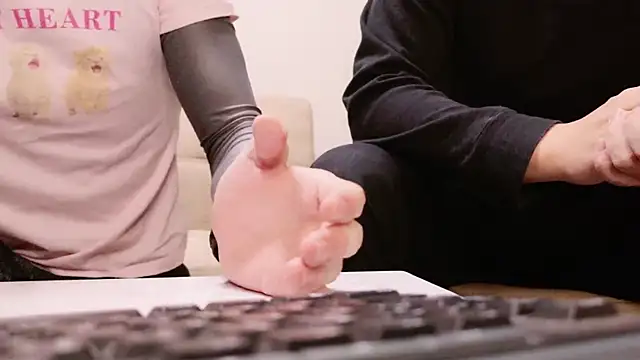 Hanabi-hentai online show from December 15, 2024, 12:38 pm