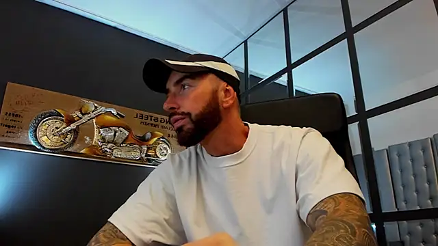 AronGrant online show from September 25, 2025, 7:58 am