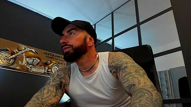 AronGrant online show from May 24, 2026, 9:42 am