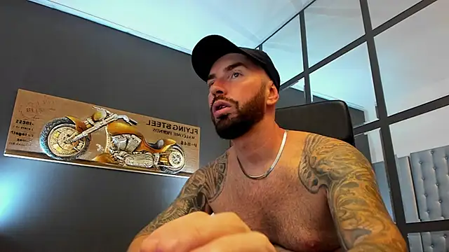 AronGrant online show from September 11, 2025, 8:58 am