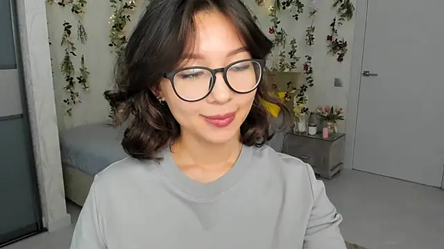 Snapshot of AgnieszkaBanana chatting on October 8, 2025, 10:06 am AgnieszkaBanana online show from October 8, 2025, 10:06 am