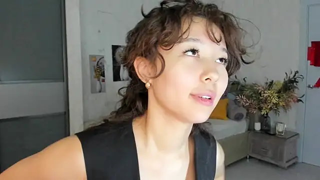 Snapshot of AgnieszkaBanana chatting on March 14, 2025, 4:21 am AgnieszkaBanana online show from March 14, 2025, 4:21 am