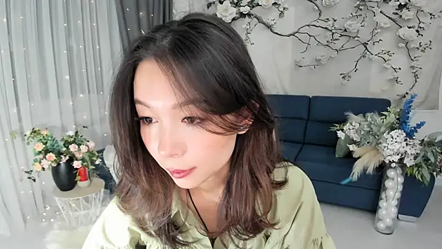 AgnieszkaBanana online show from March 13, 2026, 1:21 am